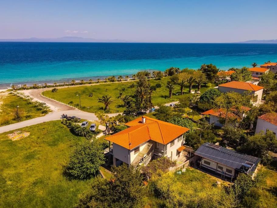 Villa The Bright House By The Sea Afytos Exterior foto
